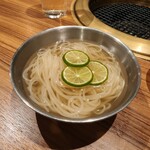 中目黒焼肉 登牛門 - 