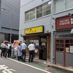 ジンコック - 既に列が出来ておりました。