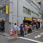 ジンコック - 12時10分、並びが減りました。