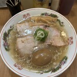 MENクライ - 塩ラーメン味玉乗せ
