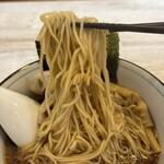 中華そば 四つ葉 - 麺リフト。