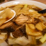 手打ち 陰日向 - ワンタン＆チャーシューアップ