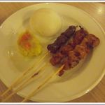 Spice Brasserie - 焼売・肉まん・甘辛い焼き鳥(夕食)