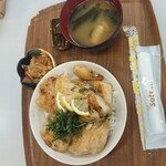 Mame Cafe - 雞肉檸檬丼吧？