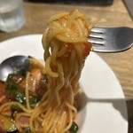 ドンピノキオ - パスタ麺リフト