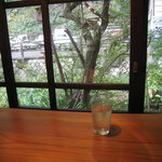 野土香 - 鳥かごには鳥がとまりにやってきます♪