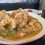 中国料理 頤和園 - 唐揚げ、なんだか多くね？