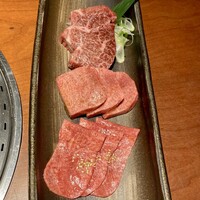 蕃 YORONIKU - 
