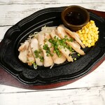 すてーき亭 - 料理写真:トントロ塩だれ鉄板焼き