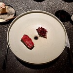 アニエルドール - 「宮崎牛 トレヴィス 豆」は、濃密な旨みとほのかな苦みの対話。