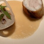 アニエルドール - 米麴ソースの優しい発酵香が全体をやさしく包み込み、余韻の長さが印象的でした。魚がふわふわ、イカがとにかく旨い。無意識に笑みがこぼれます。