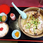 桜島鹿児島ラーメン - 日替わり定食