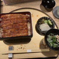 うなぎ 目白ぞろ芽 - これで7,000円は気合い入る