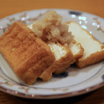 住谷豆腐店 - 料理写真:厚揚げを炙って生姜醤油にて