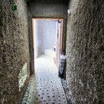 とろりん茶房 - 通路