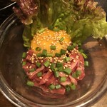 ホルモンセンター丸ちゃん - 和牛ユッケ