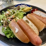 DiningCafeフルスイング - ホットドッグ ￥1,600（税込）