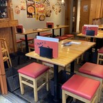 餃子 もつ鍋 鉄板焼肉 うどん 博多どんたく - 