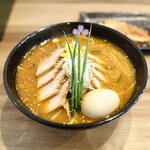 麺処 春の風 - 特味噌　あぶりチャーシュー
