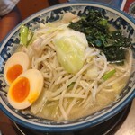 タンメン桜屋 - 野菜マシほうれん草＋煮卵