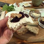 チーズハウス ヤルゴイ - 