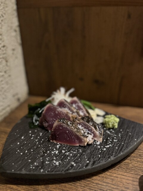 Warayaki to Seafood Taromaru Esaka Ten