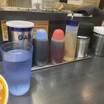 えどもんど - 個人的に辣油と生姜酢がオススメです