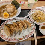 餃子の王将 - 料理写真: