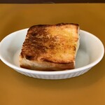 オステリア・ピノ・ジョーヴァネ - フォカッチャ