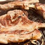 炭火ジンギスカン酒場 もんごる - 