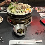 炭火ジンギスカン酒場 もんごる - 