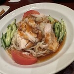 上海華龍 - 【2025.8.1(金)】本日のランチ①のバンバンジー冷麺
