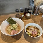 ヨコクラストアハウス - 