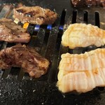 肉と鍋 さとり - 