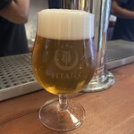 タイタンズ クラフトビアタップルーム&ボトルショップ - 