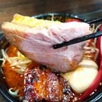 トラガス - チャーシュー