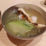 はらまさ - 松茸、じゅんさい、エビのお椀