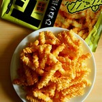 MEGA ドン・キホーテ - ｢ドひねり揚げ｣107円