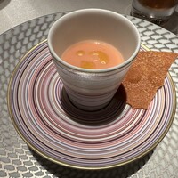 銀座 レカン - フルーツトマトのスムージー、ミモレットのラングドシャ