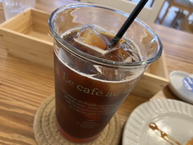 cafe and kissa sugasol（カフェアンドキッサシュガソル） - 黒松（カフェ）の写真