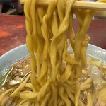 ラーメン富士丸 - 麺リフト