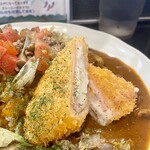 カルダモン． - 