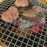 炭火焼肉 藤井 - 