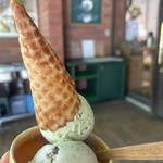 KIKI NATURAL ICECREAM - 