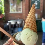 KIKI NATURAL ICECREAM - 