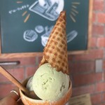 KIKI NATURAL ICECREAM - 