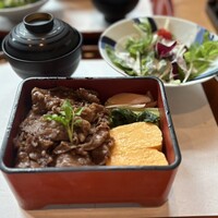 すき焼き十二天 - 焼きしゃぶ重