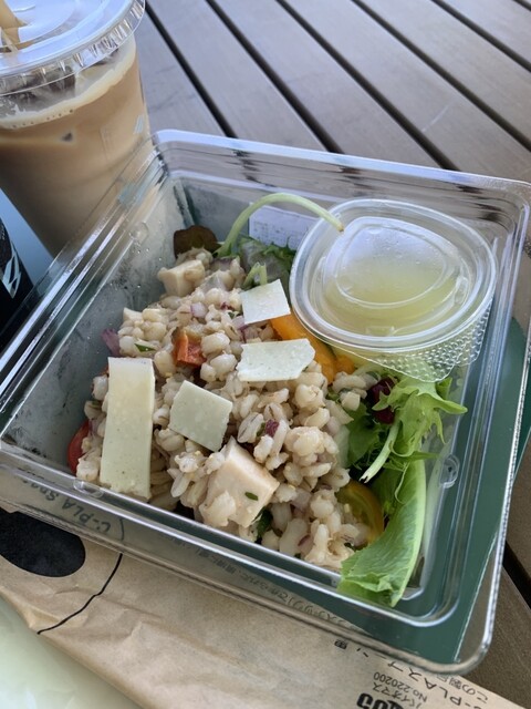 THE SURF OCEAN TERRACE CAFE&DELI - 検見川浜/パン | 食べログ