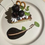 シェフの肉料理と花畑牧場チーズ Selection - 