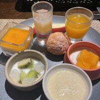 TERRACE & DINING ZERO - 